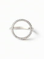 Tipo di stile:Anello circolare con diamanti pieni