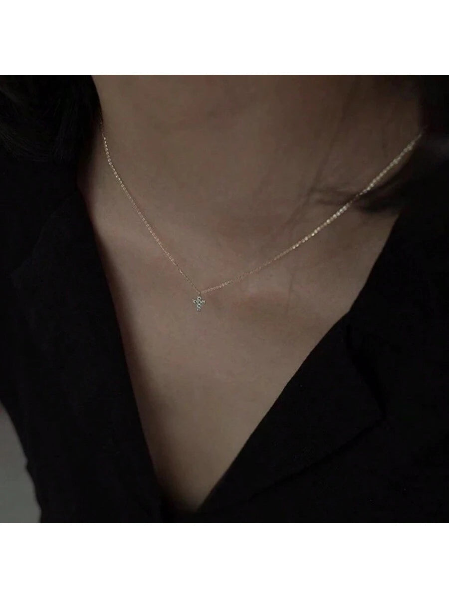 Tipo di stile:collana pendente