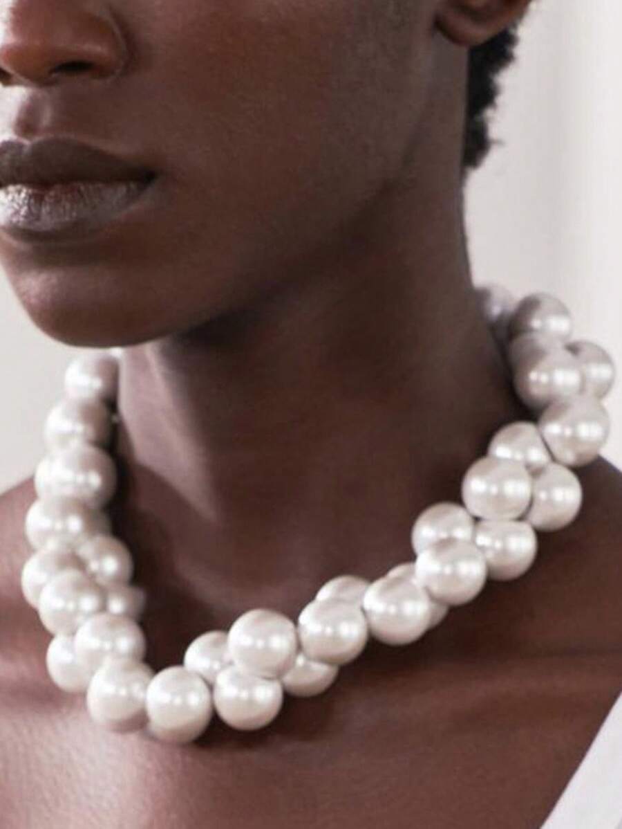 Tipo di stile:collana di perle