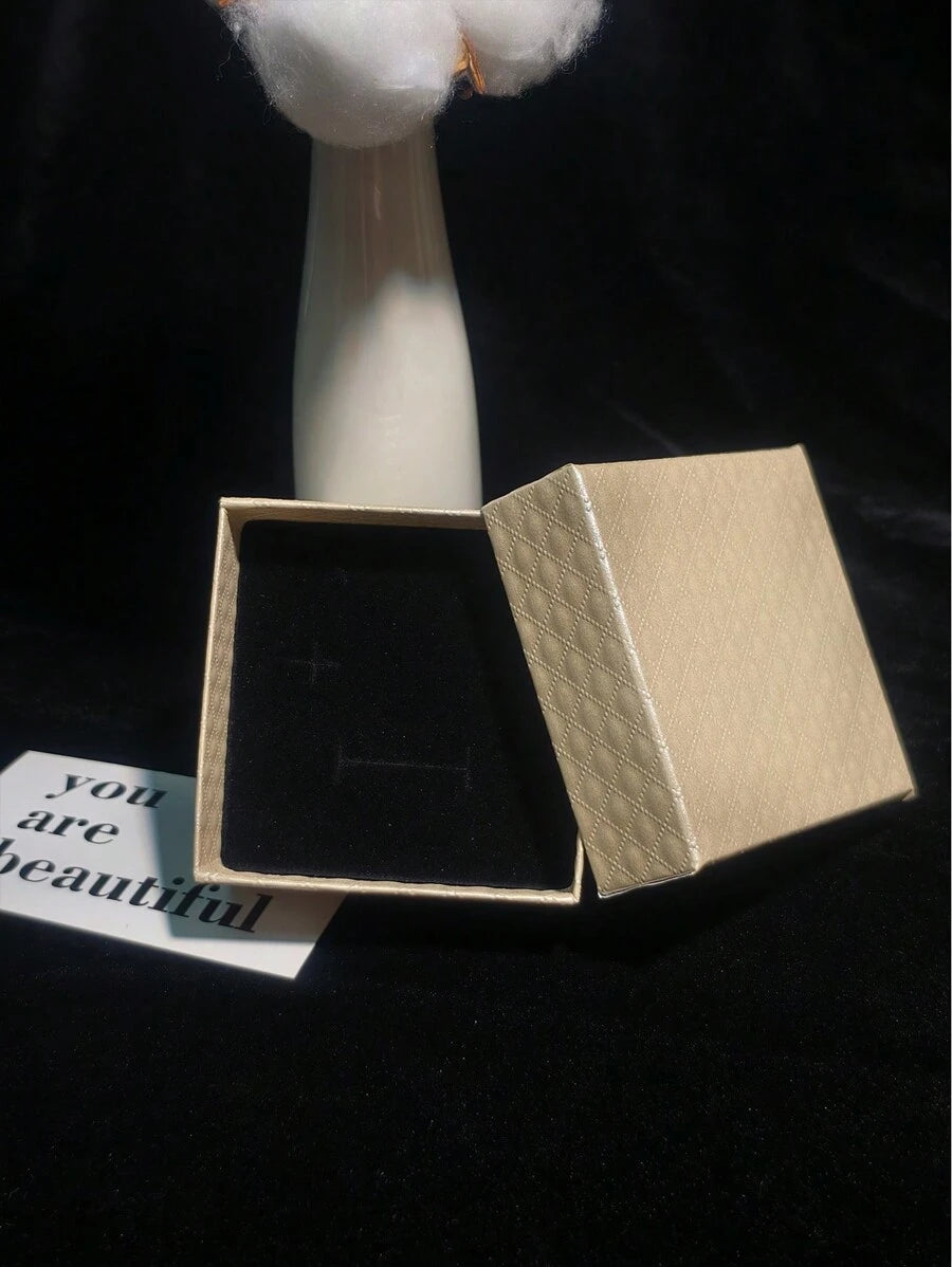 Tipo di stile:4 griffe in oro bianco