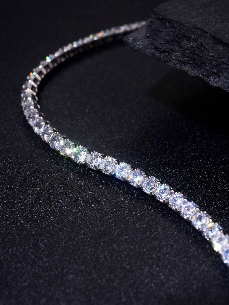 Tipo di stile:Collana tennis a quattro punte con diamanti