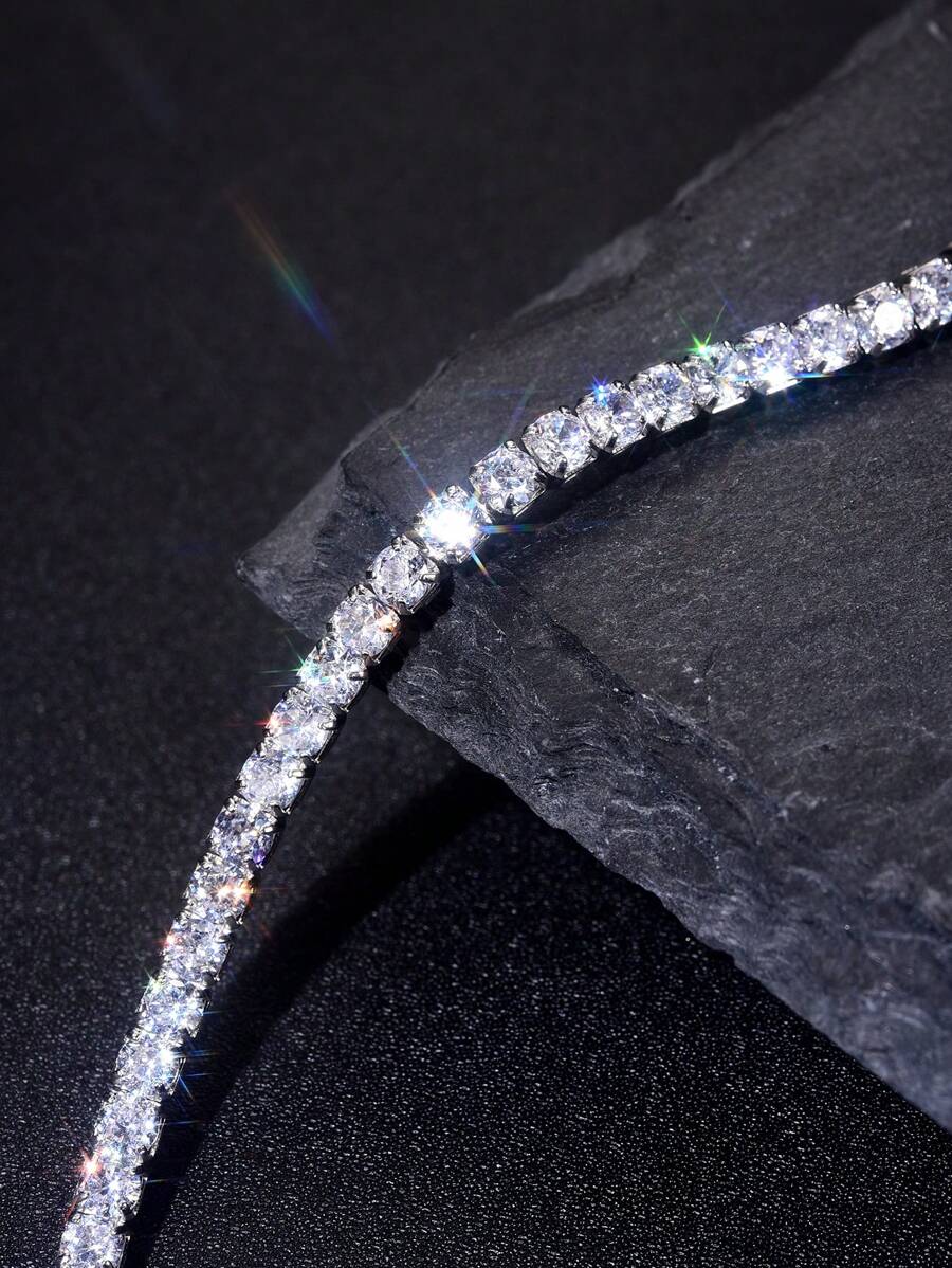 Tipo di stile:Collana tennis a quattro punte con diamanti