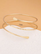 Colore:Bracciale dorato alla moda con curva semplice