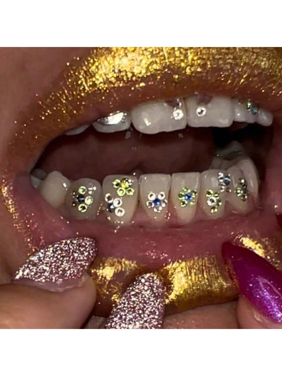 Colore:Occhio di cavallo trasparente da 66 pezzi