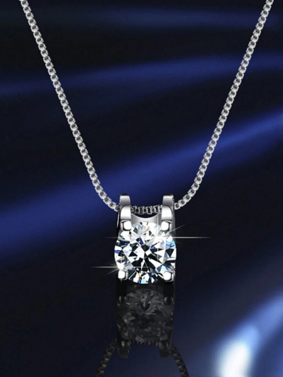 Tipo di stile:Collana con pendente in moissanite