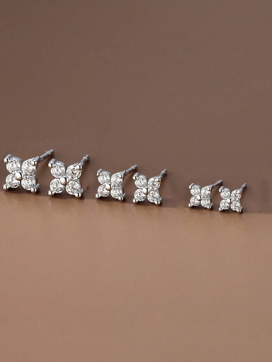 Tipo di stile:Set di sei orecchini in argento con quadrifoglio