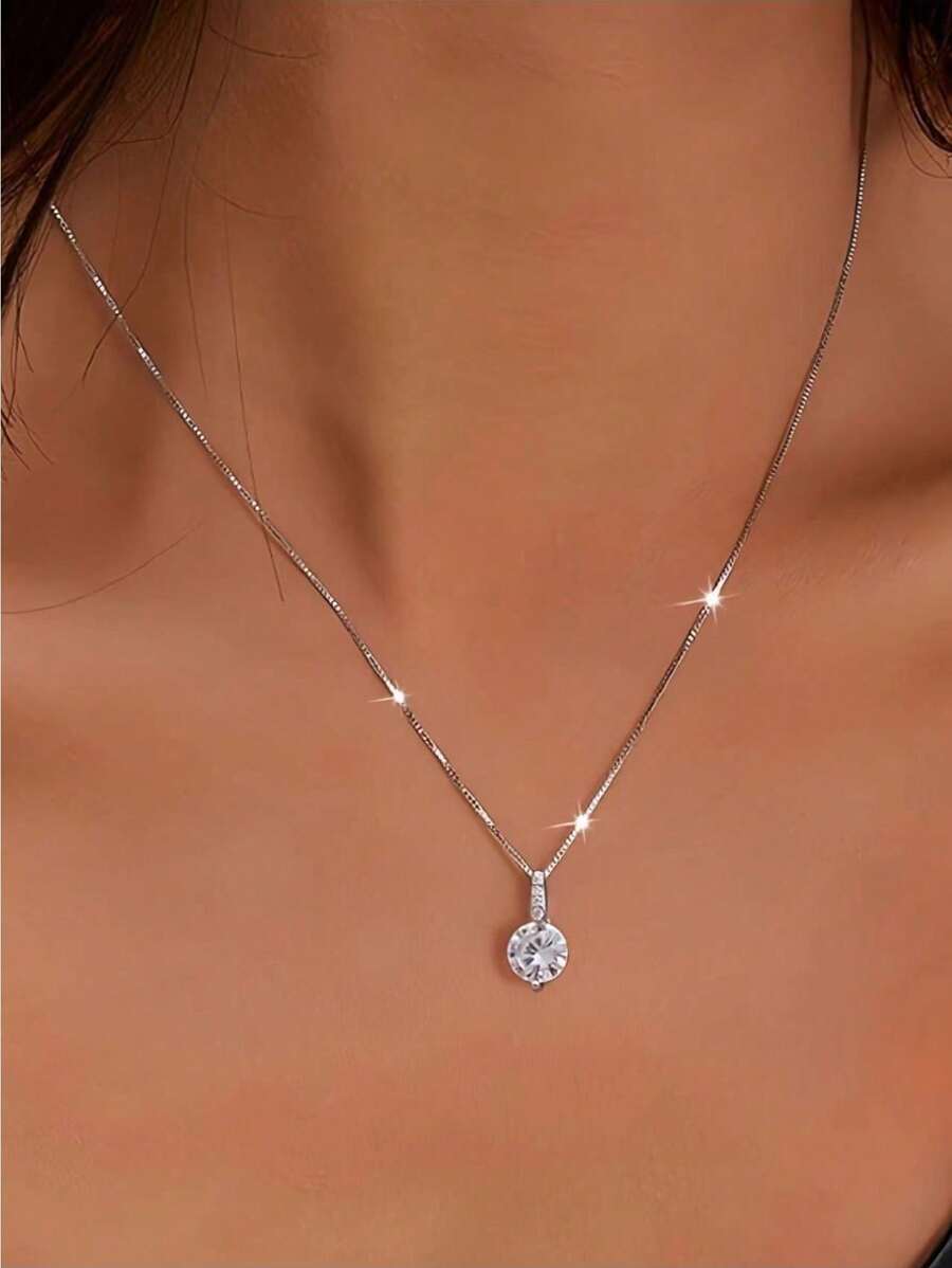 Tipo di stile:Collana di lusso leggera