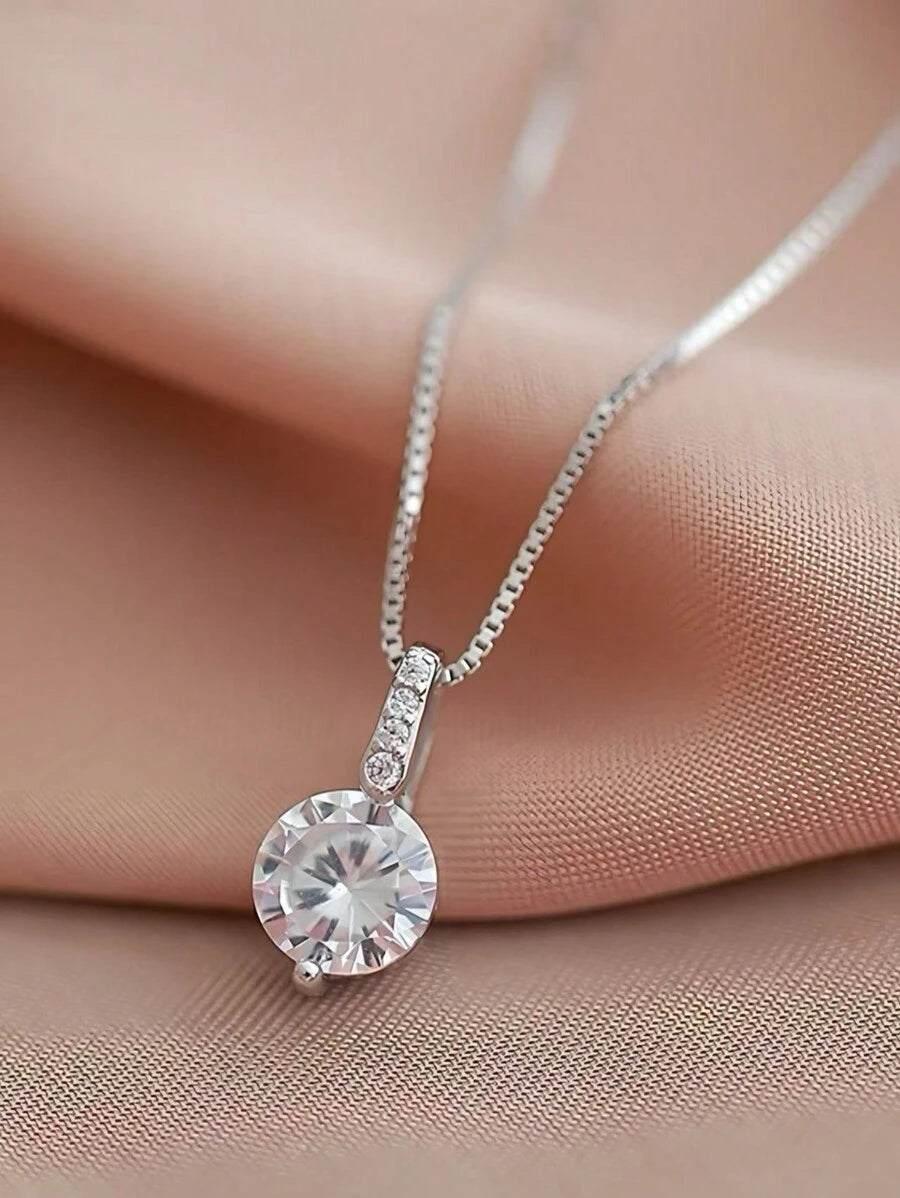 Tipo di stile:Collana di lusso leggera