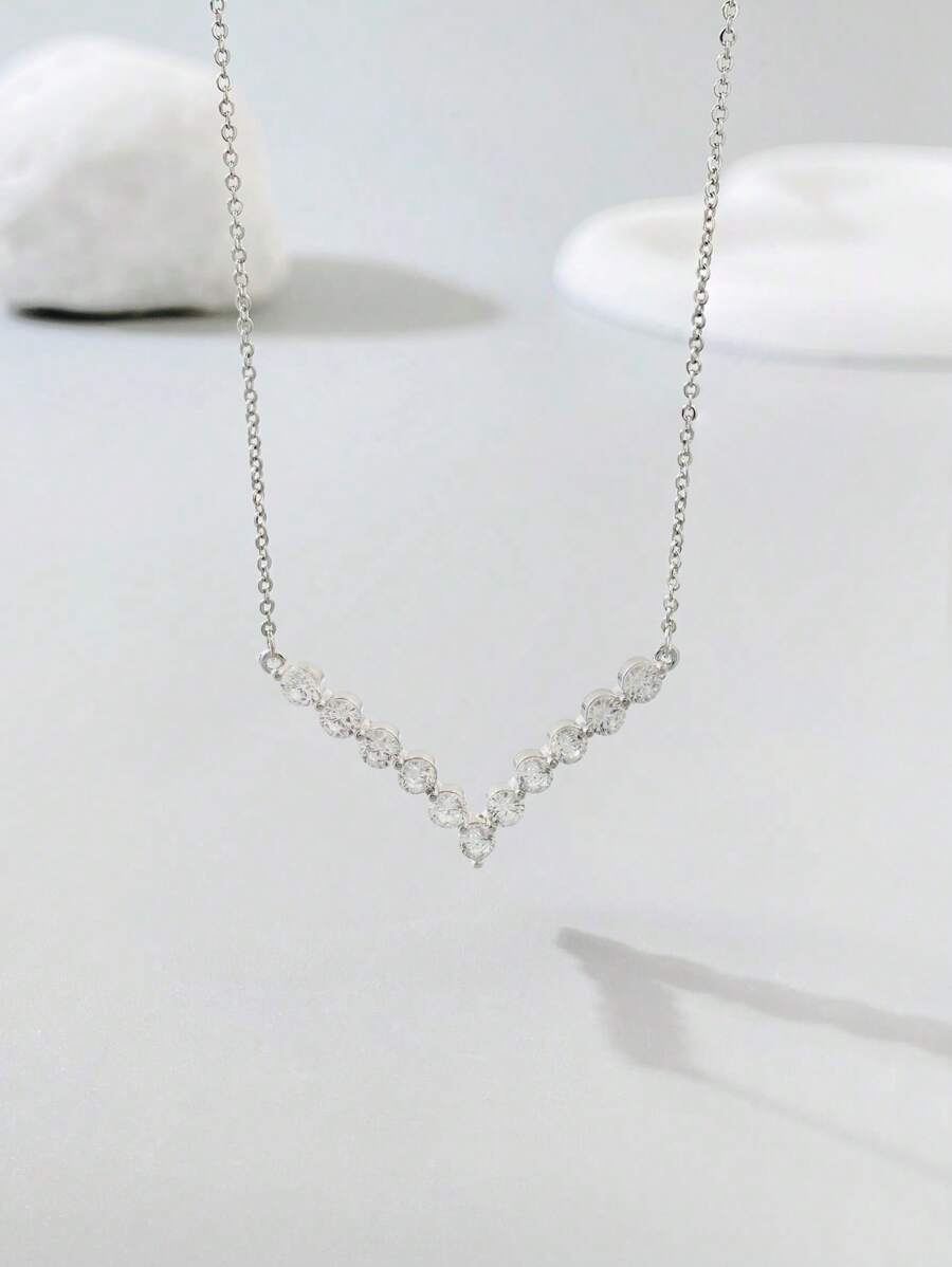 Tipo di stile:Collana di diamanti a forma di V