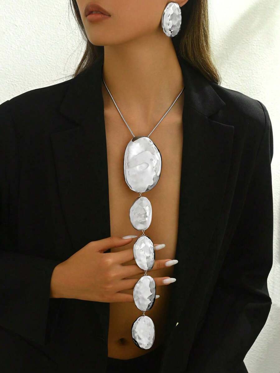 Colore:Argento