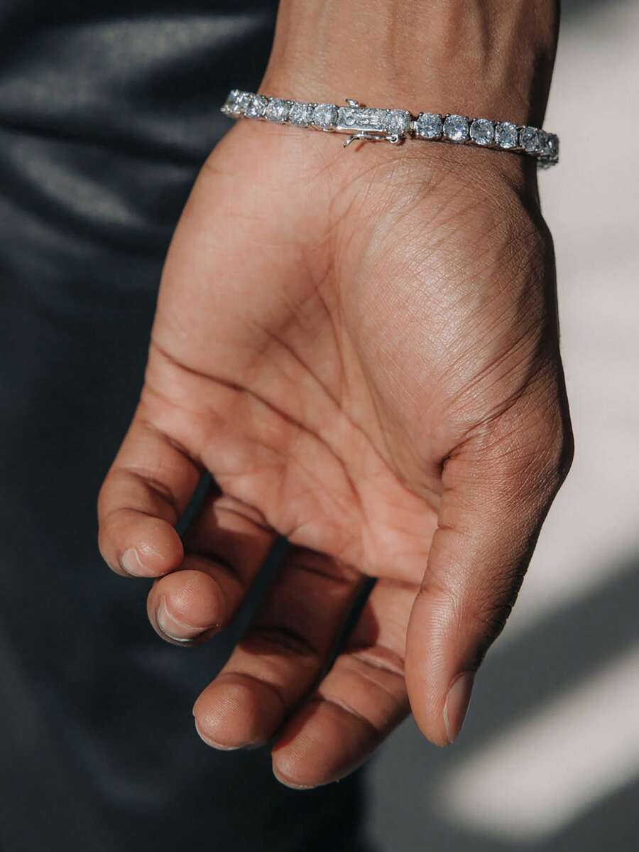 Tipo di stile:Bracciale con diamanti a quattro punte