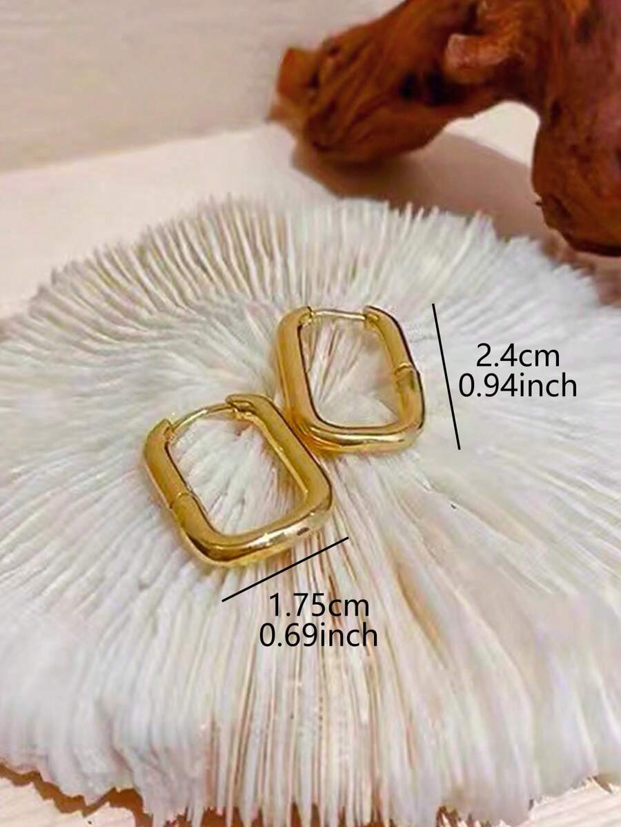 Colore:Orecchini a forma di U in oro