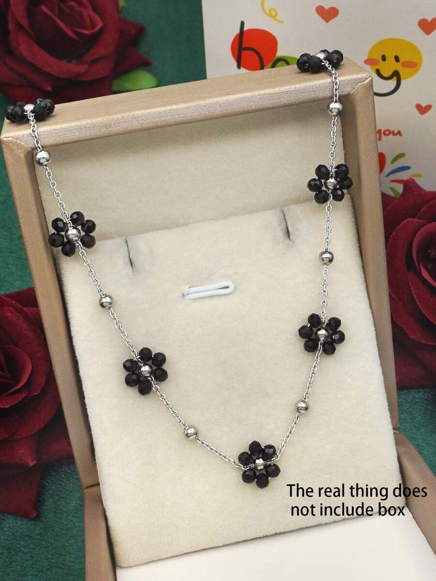 Colore:Collana con petalo d'argento