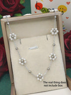 Colore:Collana con petalo d'argento