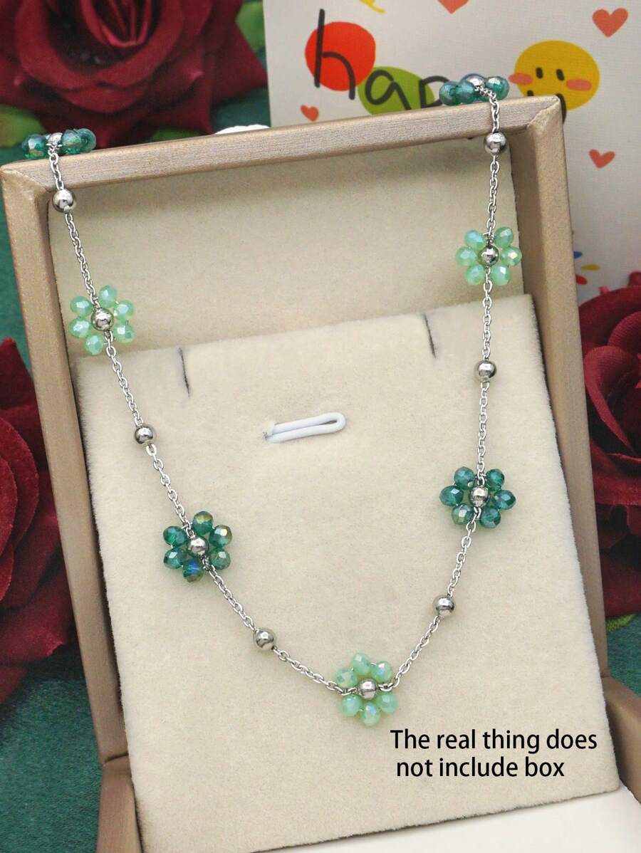 Colore:Collana con petalo d'argento