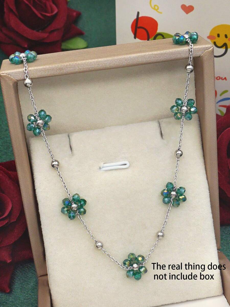 Colore:Collana con petalo d'argento