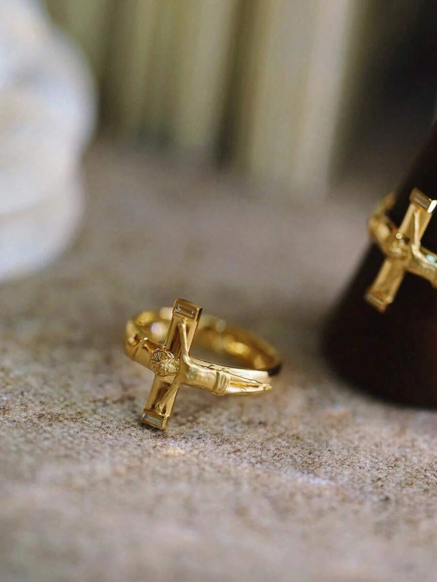 Tipo di stile:Anello a croce