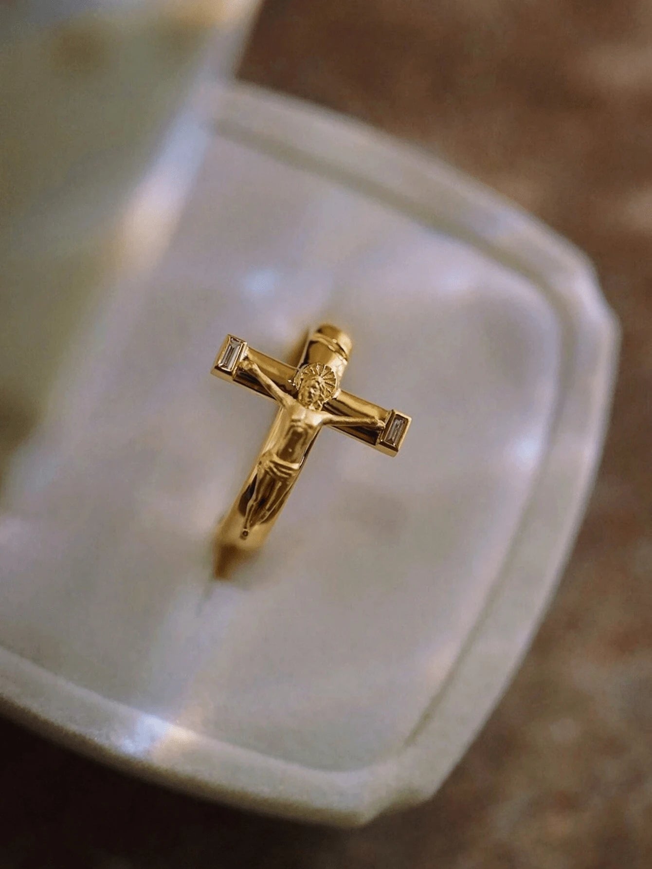 Tipo di stile:Anello a croce
