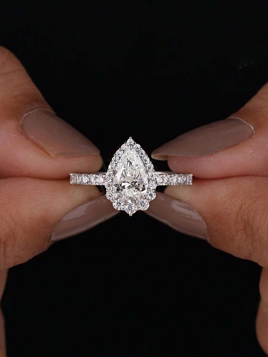 Tipo di stile:Anello con diamante a goccia
