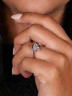 Tipo di stile:Anello a forma di goccia d'acqua con braccio attorcigliato