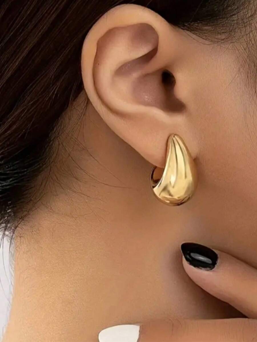 Colore:Set di 3 paia di orecchini in oro