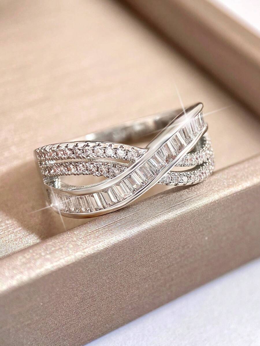 Tipo di stile:Anello di lusso con luce a croce