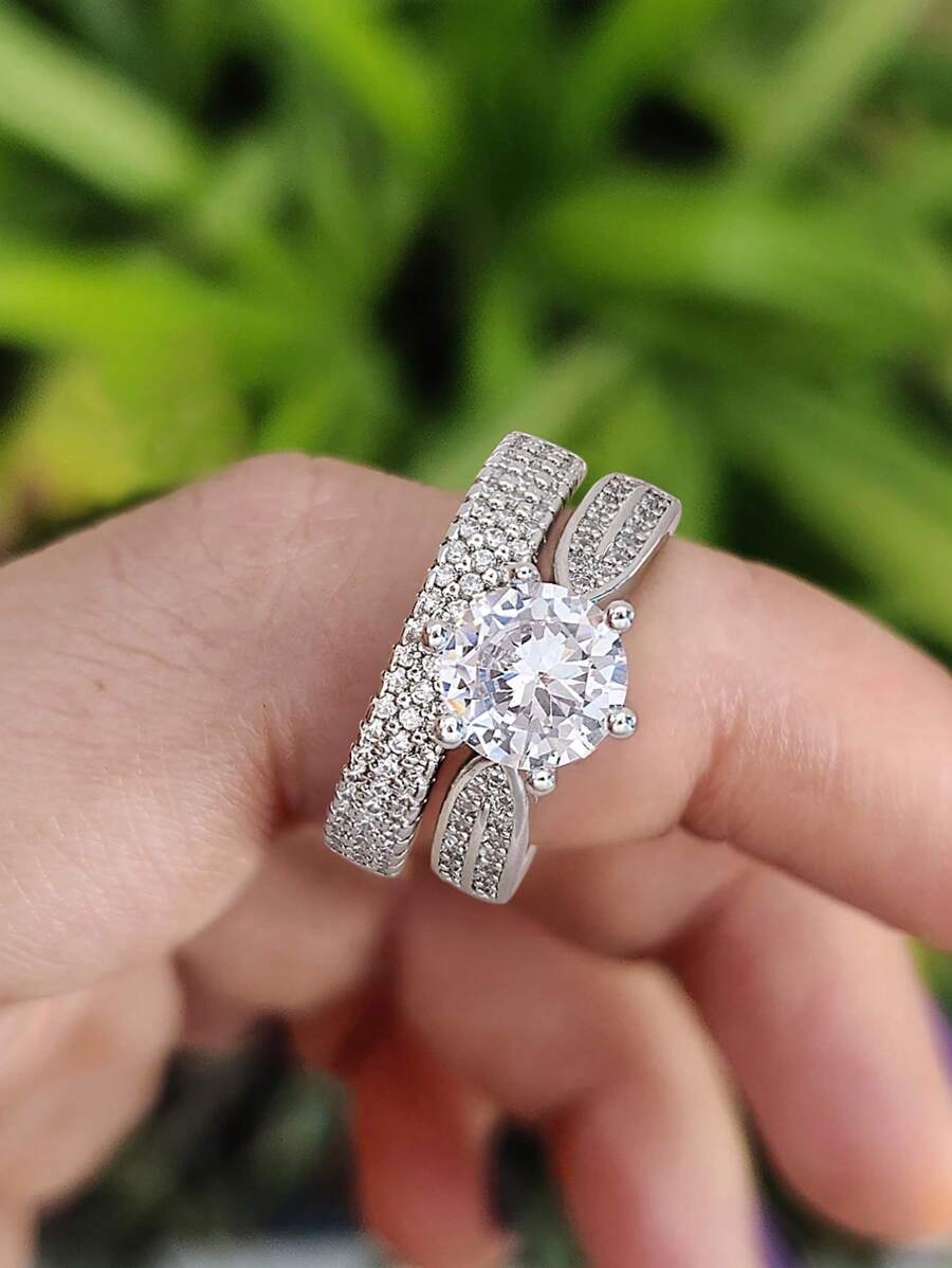 Tipo di stile:Anello doppio di lusso a sei griffe