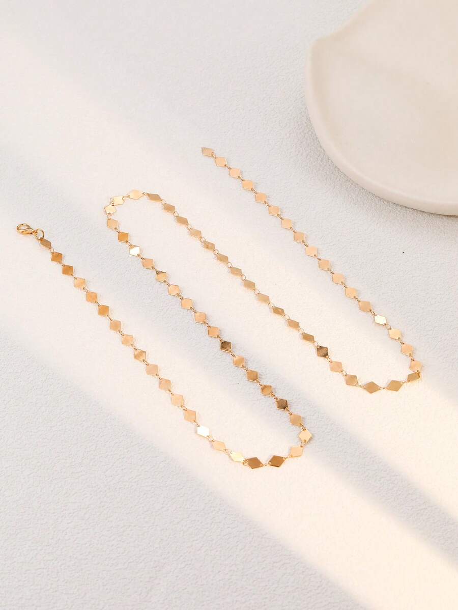 Colore:Catena a forma di Y con diamanti