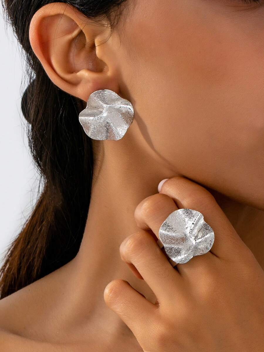 Tipo di stile:Set anello + orecchini satinato