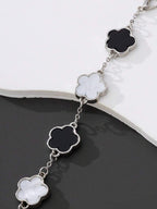 Colore:Bianco e nero