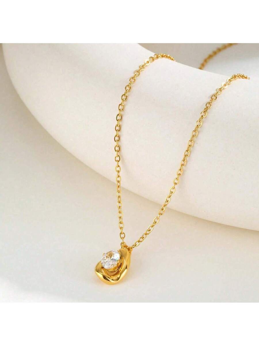 Colore:Collana di diamanti con griffe rotonde