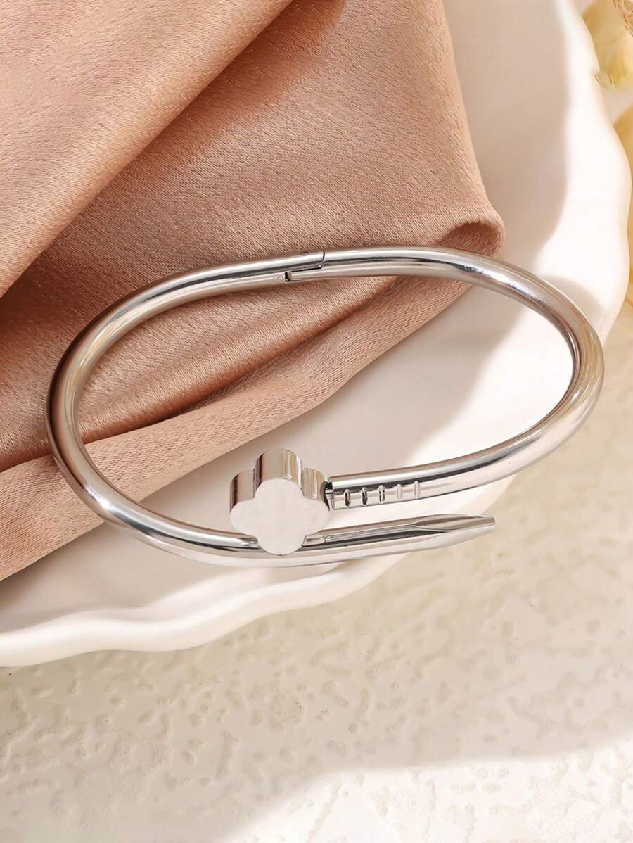 Tipo di stile:Bracciale 17