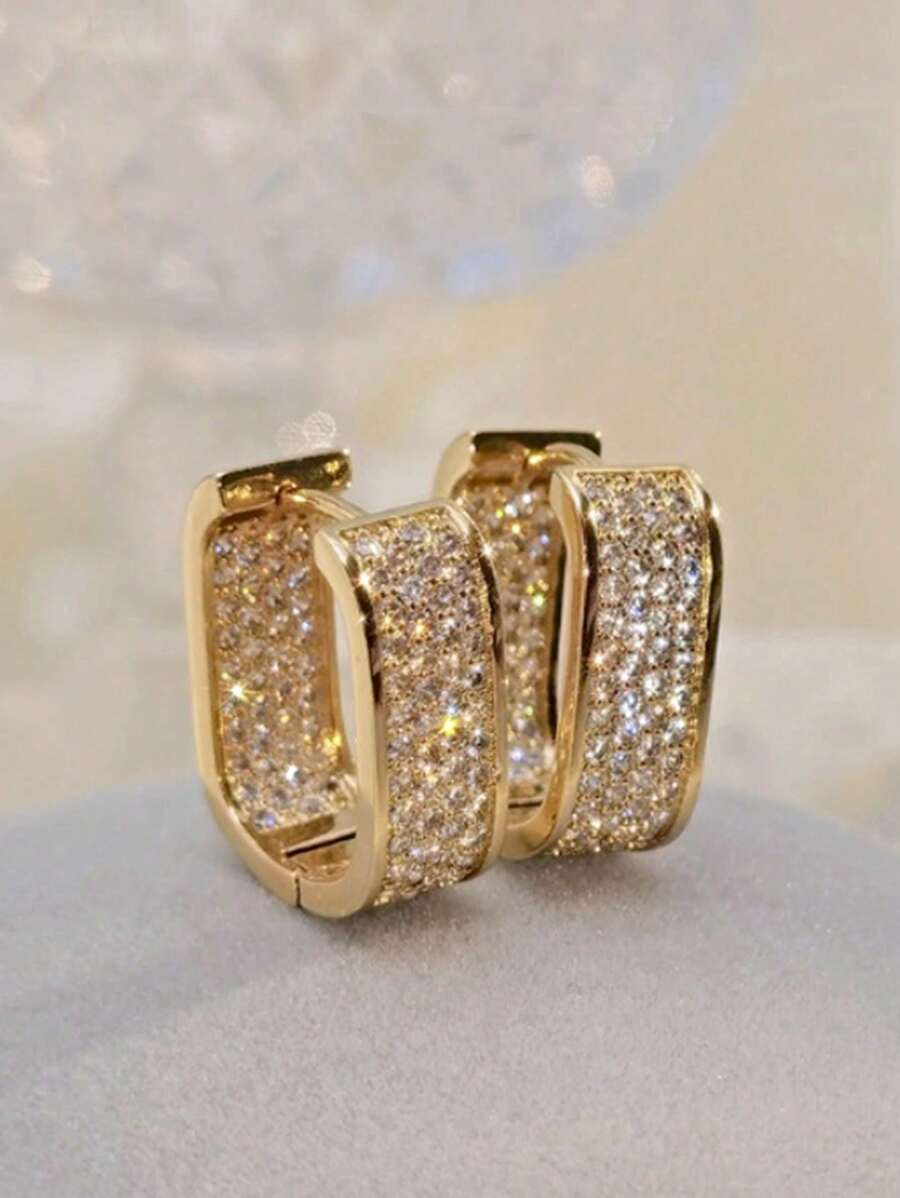 Colore:Orecchini a forma di U in oro con strass