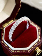 Tipo di stile:Anello di moda con doppia fila di diamanti