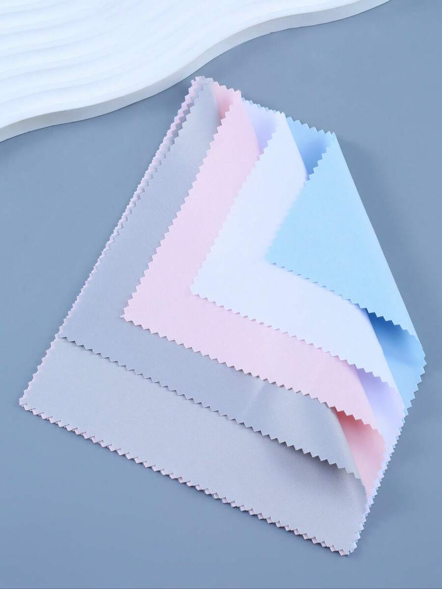 Colore:blu, rosa, bianco e grigio