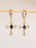 Colore:Croce in zirconio nero dorato