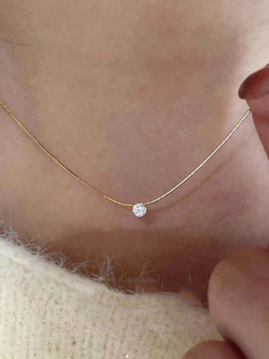 Tipo di stile:collana con ciondolo di diamanti