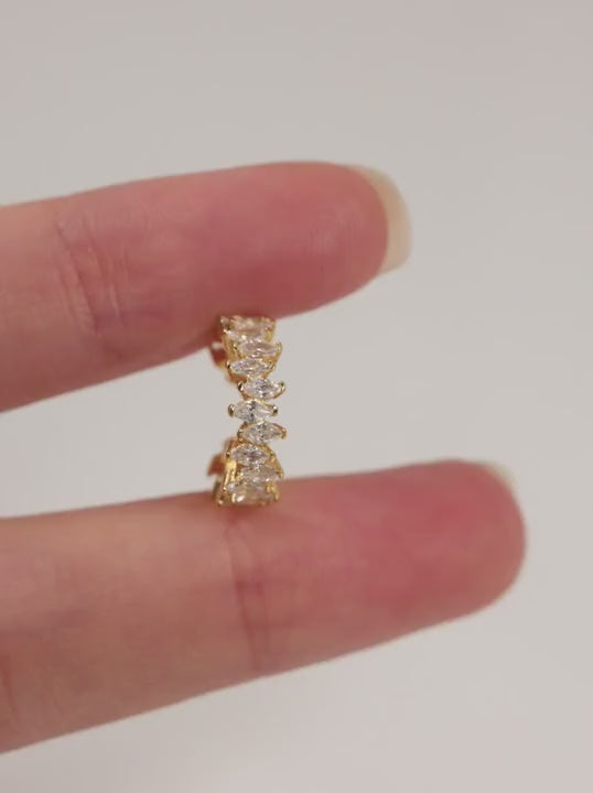 1 pezzo di delicati orecchini a cerchio in argento sterling 925 con pendente a forma di occhio di cavallo con zirconi, orecchini in oro ipoallergenici, adatti per uso quotidiano da donna