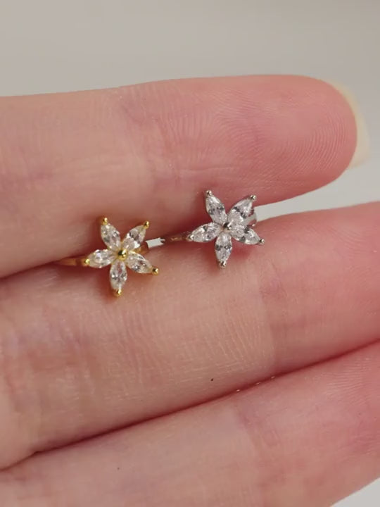 1 pezzo orecchini eleganti a cerchio in argento sterling 925 con zirconia cubica brillante, caratterizzati da un disegno semplice a quadrifoglio a cinque foglie, adatti per ragazze e donne per uso quotidiano e feste