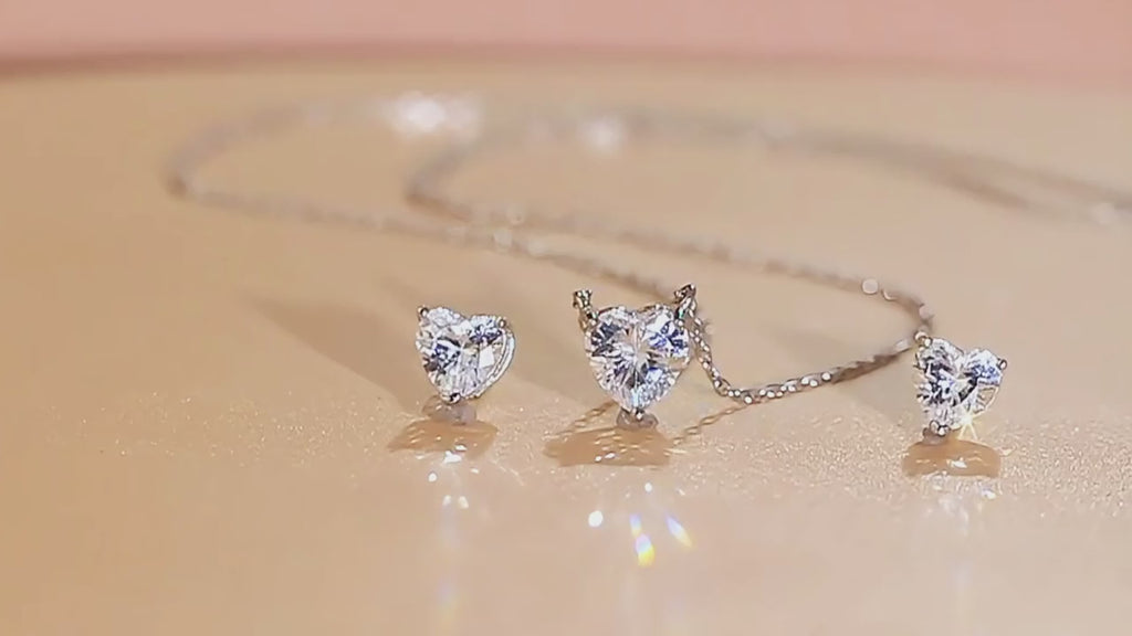 Set di collana con ciondolo a forma di cuore e orecchini in argento sterling 925 con zirconi cubici bianchi lucenti, regalo di gioielli per matrimonio, festa o san valentino per le donne