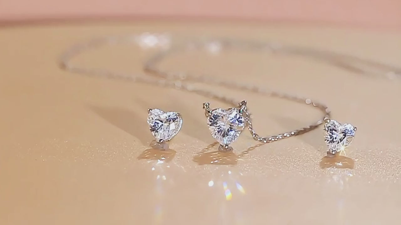 Set di collana con ciondolo a forma di cuore e orecchini in argento sterling 925 con zirconi cubici bianchi lucenti, regalo di gioielli per matrimonio, festa o san valentino per le donne