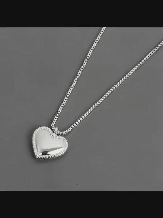 Collana in argento sterling con motivo a pizzo a forma di cuore, design di nicchia leggero e di lusso, elegante e dolce, per il collo