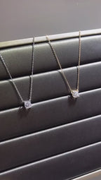 1 carato ciondolo collana in argento 925 placcato rodio con certificato gra, caratterizzato da una pietra centrale di moissanite di alta qualita da 1 carato con brillanti bagliori e scintille, adatto per fidanzamento, matrimonio, regalo per la